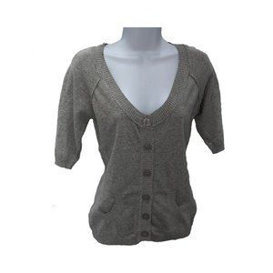 GREY BUTTON-DOWN SWEATER WITH FRONT POCKETS